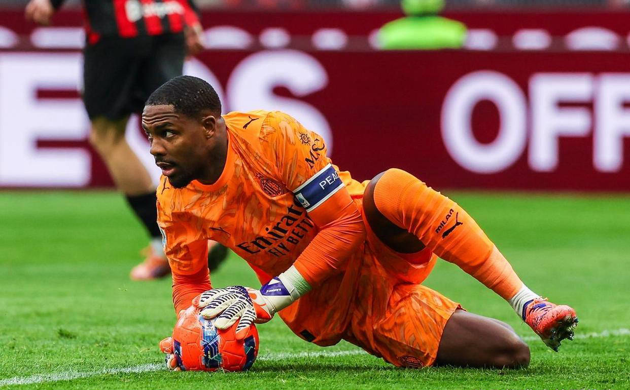 AC米兰官方宣布续约迈尼昂，球队氛围焕然一新，欧冠资格成续约关键动力